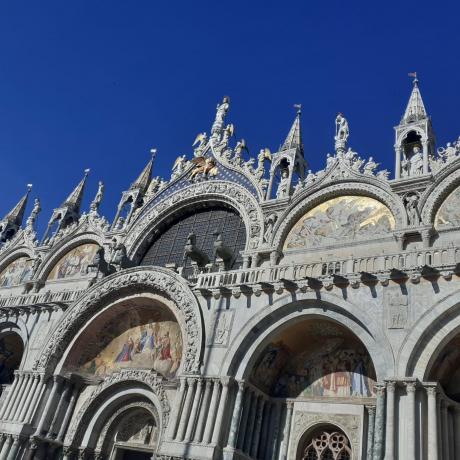 Die Basilica di San Marco in Venedig