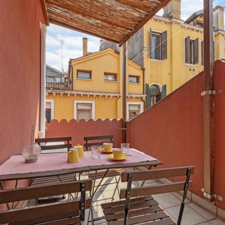Giglio Terrace